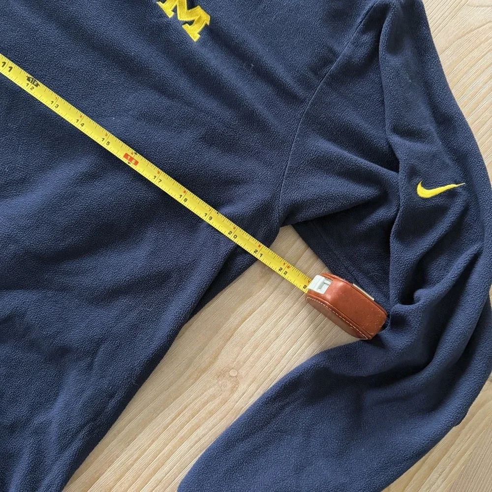 Michigan Wolverines 90's Nike Long Sleeve‎ Crewneck Fleece Shirt Sz Medium Navy